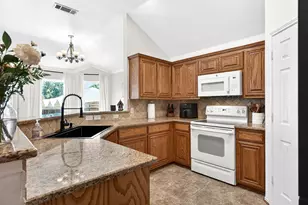 4820 Eagle Trace Dr, Fort Worth, TX 76244 - Photo 11