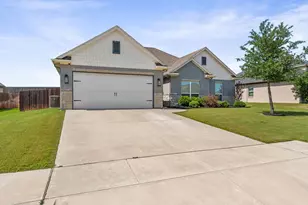 219 Bayless Ave, Godley, TX 76044 - Photo 3