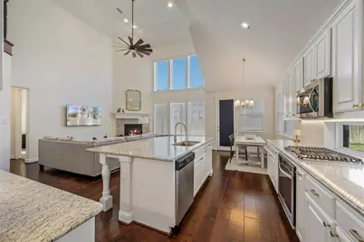 4000 Silk Vine Court, Fort Worth, TX 76262 - Photo 5