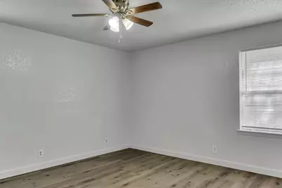 2007 E Park Row Drive, Arlington, TX 76010 - Photo 17