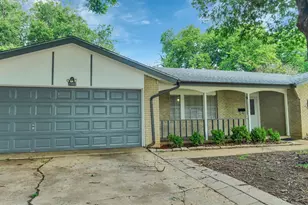 2007 E Park Row Dr, Arlington, TX 76010 - Photo 7