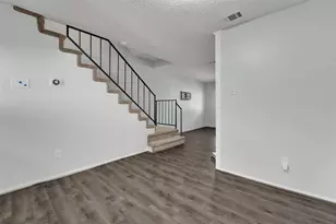 641 Carriagehouse Ln, Garland, TX 75040 - Photo 7