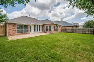 2308 Bear Run Rd, Arlington, TX 76001 - Photo 25