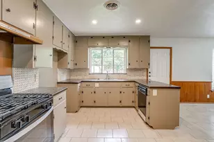 3401 Bilglade Rd, Fort Worth, TX 76133 - Photo 11