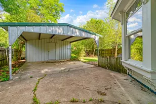 823 S Church St, Paris, TX 75460 - Photo 25