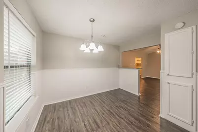 912 Red Oak Street, Azle, TX 76020 - Photo 11