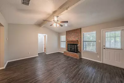 912 Red Oak Street, Azle, TX 76020 - Photo 5
