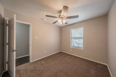912 Red Oak Street, Azle, TX 76020 - Photo 13