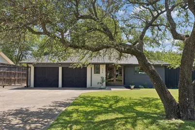 324 N Brighton Avenue, Dallas, TX 75208 - Photo 1