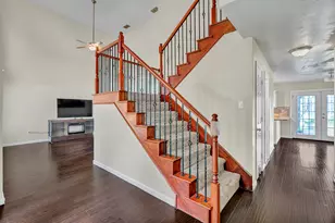 326 Baldwin St, Grand Prairie, TX 75052 - Photo 5