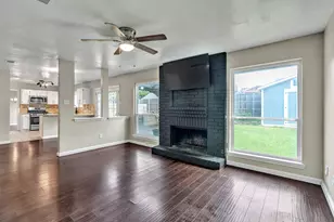326 Baldwin St, Grand Prairie, TX 75052 - Photo 15