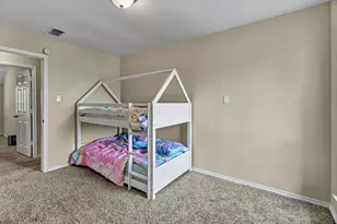 326 Baldwin St, Grand Prairie, TX 75052 - Photo 19