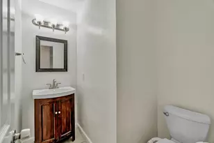 326 Baldwin St, Grand Prairie, TX 75052 - Photo 19