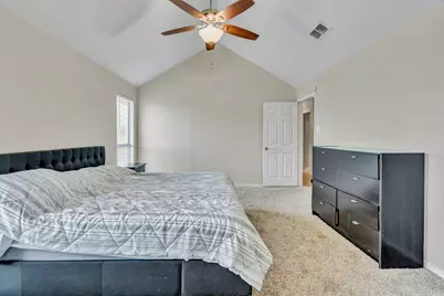 326 Baldwin Street, Grand Prairie, TX 75052 - Photo 29