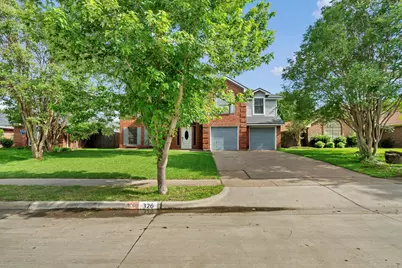 326 Baldwin Street, Grand Prairie, TX 75052 - Photo 9
