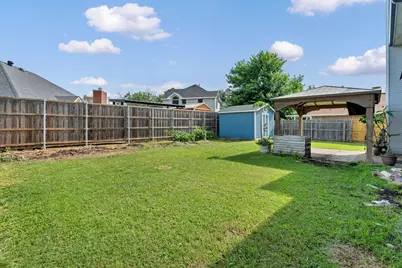 326 Baldwin Street, Grand Prairie, TX 75052 - Photo 37