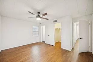 10042 Brockbank Dr, Dallas, TX 75229 - Photo 9
