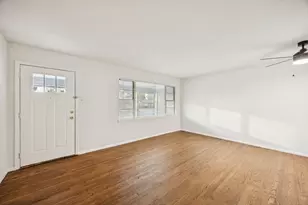 10042 Brockbank Dr, Dallas, TX 75229 - Photo 3
