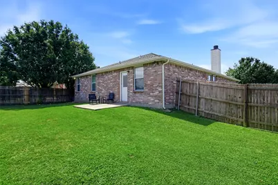 1701 Creek Bend Lane, Little Elm, TX 75068 - Photo 15
