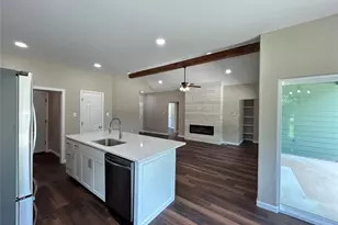 923 Putman St, Sulphur Springs, TX 75482 - Photo 9