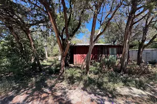 103 Canyon Dr, Whitney, TX 76692 - Photo 3