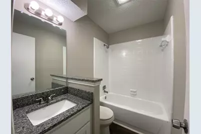 6706 Crestmont Court, Fort Worth, TX 76133 - Photo 15