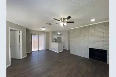 6706 Crestmont Court, Fort Worth, TX 76133 - Photo 5