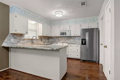 2111 Skylark Drive, Waco, TX 76712 - Photo 15