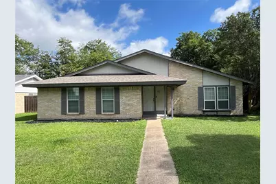 10 Merrie Circle, Richardson, TX 75081 - Photo 1