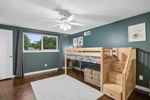 9927 Edgecove Dr, Dallas, TX 75238 - Photo 23