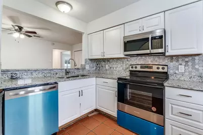 1402 S Carrier Parkway #110, Grand Prairie, TX 75051 - Photo 19