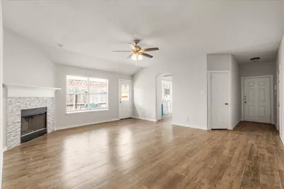 2732 Brea Canyon Road, Fort Worth, TX 76108 - Photo 7