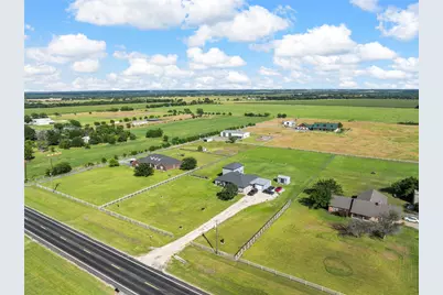 5330 Leroy Parkway, West, TX 76691 - Photo 35