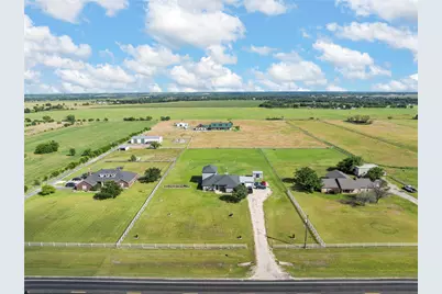 5330 Leroy Parkway, West, TX 76691 - Photo 5