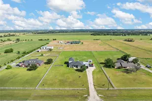 5330 Leroy Pkwy, West, TX 76691 - Photo 5