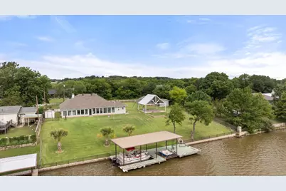 3226 Sunrise Court, Granbury, TX 76048 - Photo 13