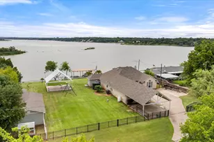 3226 Sunrise Ct, Granbury, TX 76048 - Photo 1