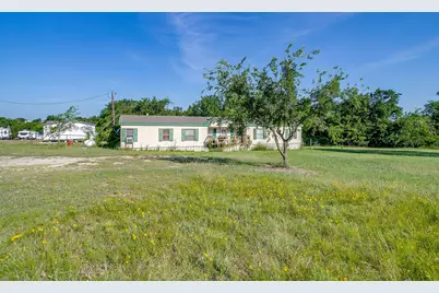127 Lelon Lane, Springtown, TX 76082 - Photo 1
