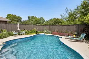 7104 Claybrook Dr, Dallas, TX 75231 - Photo 9
