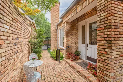 20 Stonecourt Circle, Dallas, TX 75225 - Photo 5