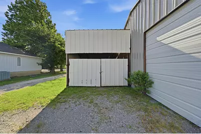 102 Front Street, Pottsboro, TX 75076 - Photo 33