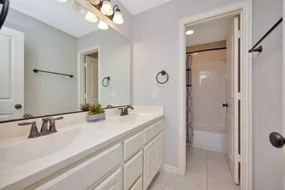 944 Highpoint Way, Roanoke, TX 76262 - Photo 27