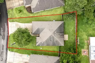 8 Shady Oak Ln, Conroe, TX 77304 - Photo 29