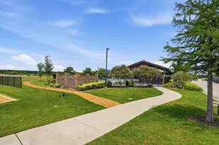 1013 Vernon Dr, Aubrey, TX 76227 - Photo 39