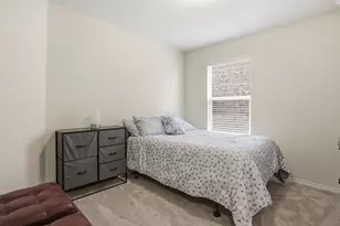 1013 Vernon Dr, Aubrey, TX 76227 - Photo 23