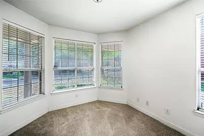 531 Southridge Way, Irving, TX 75063 - Photo 7