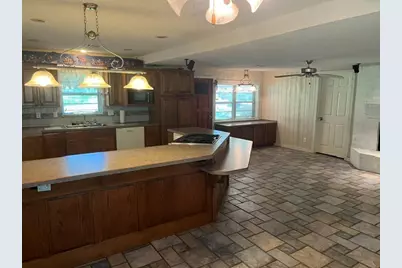 406 S Main Street, Euless, TX 76040 - Photo 3