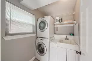 4307 Country Ln, Grapevine, TX 76051 - Photo 11