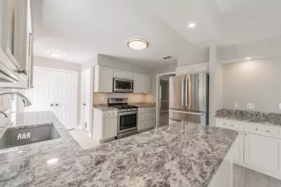 4307 Country Lane, Grapevine, TX 76051 - Photo 3