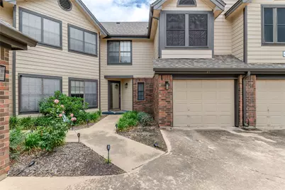 402 Santa Fe Trail #37, Irving, TX 75063 - Photo 13